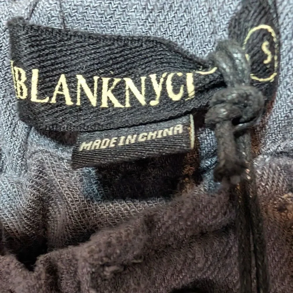 NWT BLANKNYC Gray Linen Blend Paperbag Waist Shorts Women's Small Casual Summer